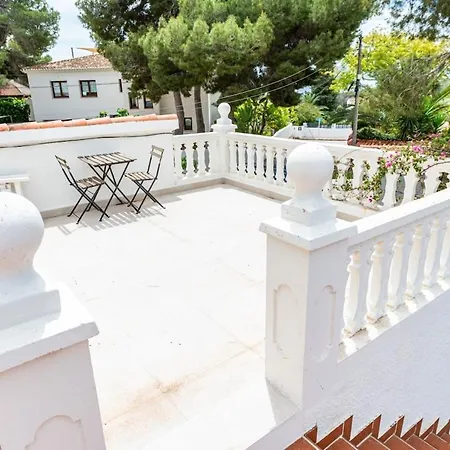 Casa Clemence, Private Pool, By Theka Services Dom wakacyjny