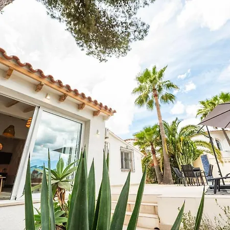 Casa Clemence, Private Pool, By Theka Services *